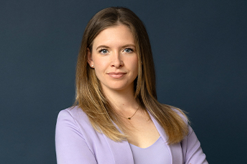 Portraitfoto von Jennifer Sann